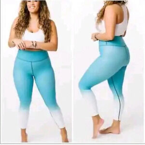 Zyia Active Womens Size 6-8 Venom Ombre Light n Tight 7/8 24" Leggings